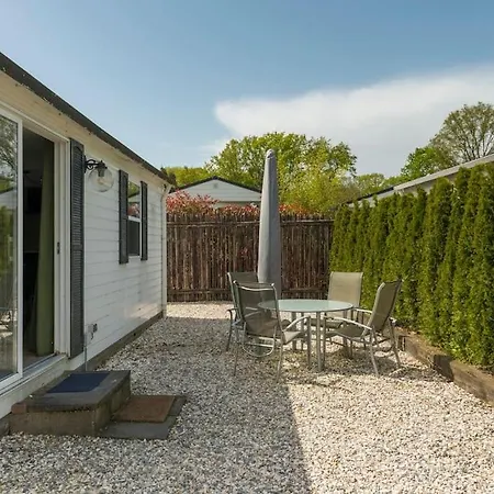 Tuinfluiter - 49 Chalet