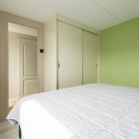 Chalet Tuinfluiter - 49 *