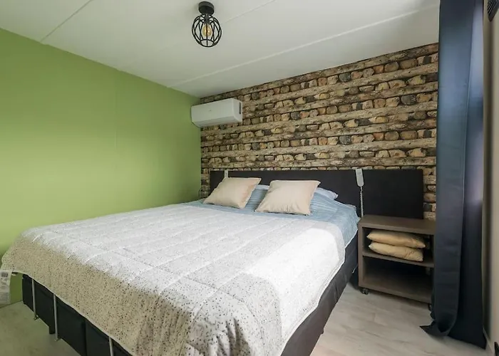 Tuinfluiter - 49 Σαλέ *